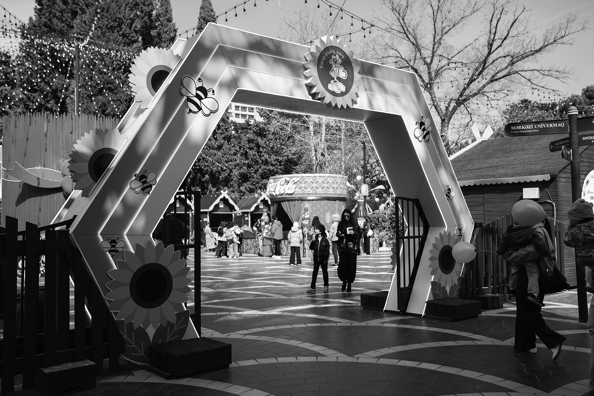 “Torpaq Əlimdə, Bahar Ürəyimdə” 2026 charity fair